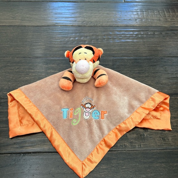 Disney Baby Tigger Plush Security Blanket Lovey Orange 14” Square - Picture 2 of 15